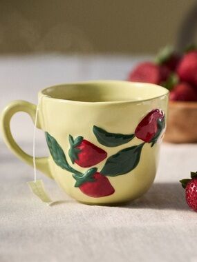 Anthropologie Foster mug Floral Strawberry